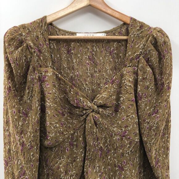 ASTR THE LABEL Twist Front ‎ Mustard Floral Top  M - Picture 10 of 10